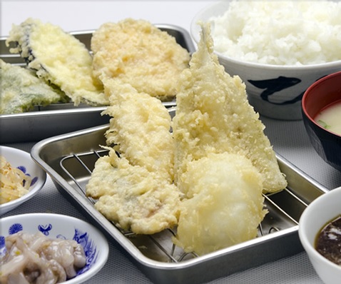 福岡で天ぷらを食べるなら 天ぷらひらお 美味しい 安い 天神に店舗発見